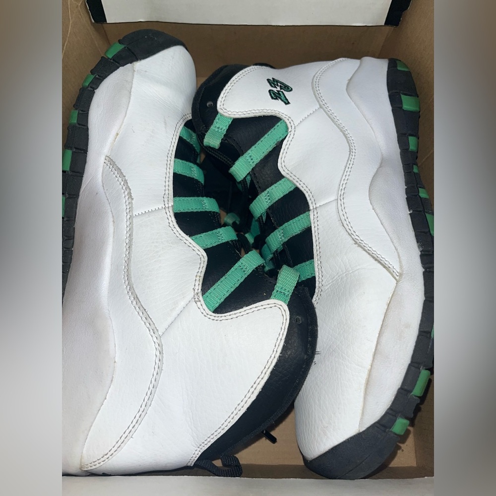 Jordan retro 10 verde